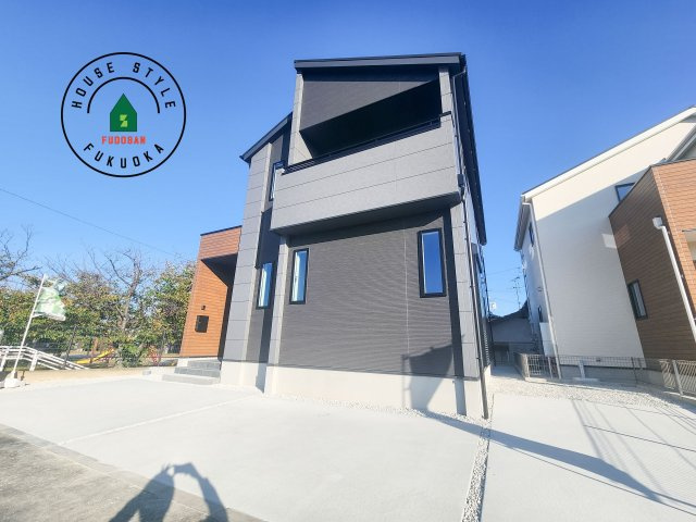 福岡市早良区次郎丸3丁目第2-2棟(1号棟)の外観|デザイン性のある外観です。