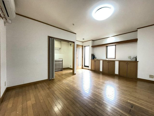 ひたちなか市田彦　中古戸建の居間・リビング