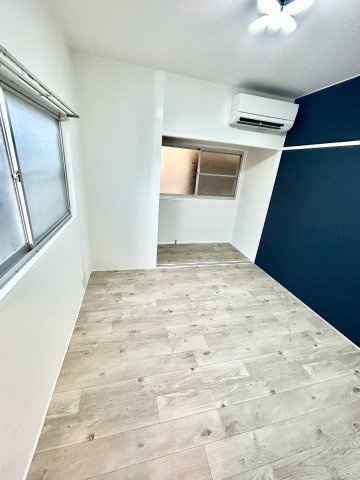 シーバス岩田町5丁目一戸建の内装