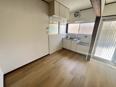 【居間・リビング】 | 西石井6丁目1貸家