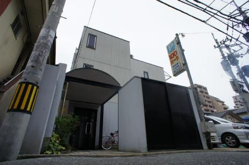 ステラ西新の外観