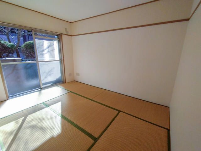 実穂マンションの寝室