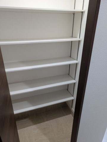 プレジデンス ざ 荒江の収納
