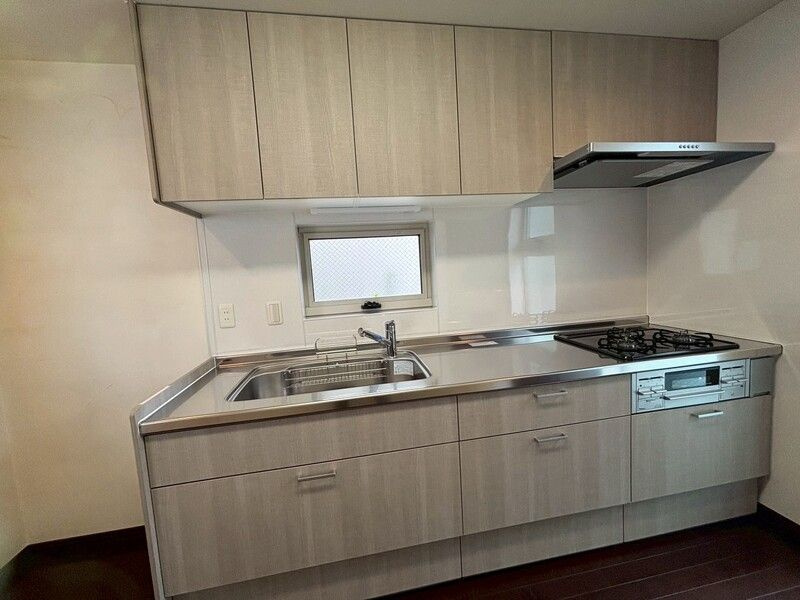 柿の木坂一丁目戸建のキッチン