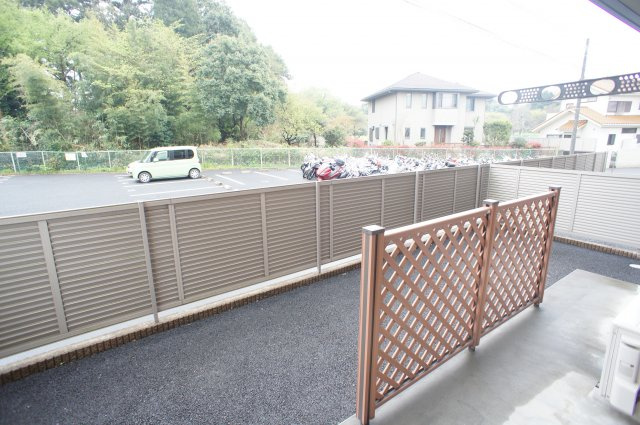 コンフォート新柏のバルコニー