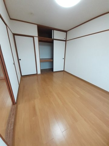 ドリーム栄の設備|明るい室内です★