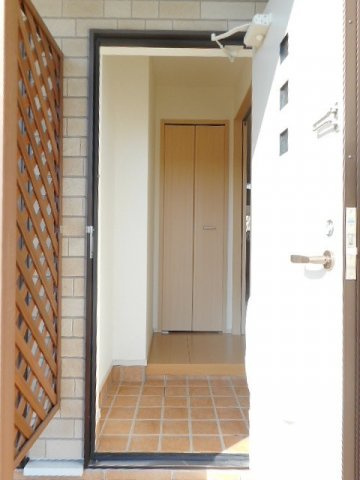 フォール・リアン　Ⅱの玄関