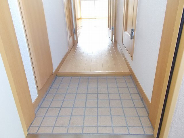 プラシード・ボスコの玄関