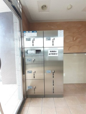 サンリット・スクエアのその他