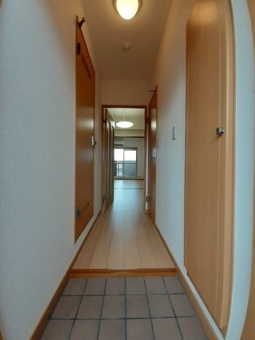 サンリット・スクエアの玄関