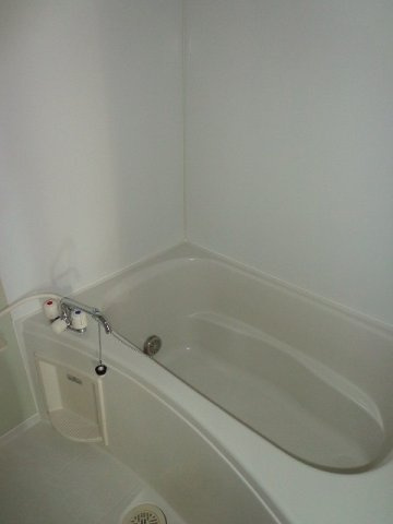 サンセールＡの浴室