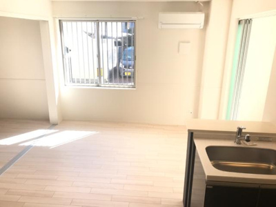 【居間・リビング】 | ＣｏｎｆｏｒｔｉｎｏⅢ（コンフォルティーノスリー） | リビング