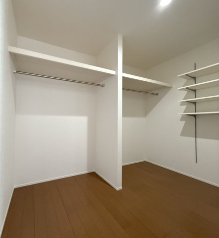 【内装】 | SUNSET MALL D