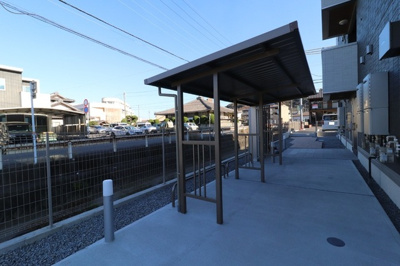 【その他】 | PREMILIFE牧 | 駐輪場