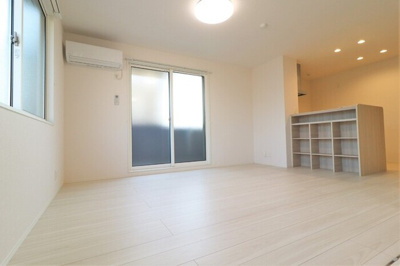 【内装】 | PREMILIFE牧 | 202　LDK