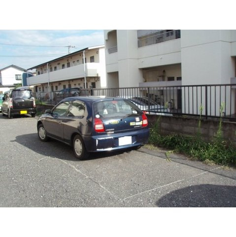【内装】 | ルミエール本宿駐車場