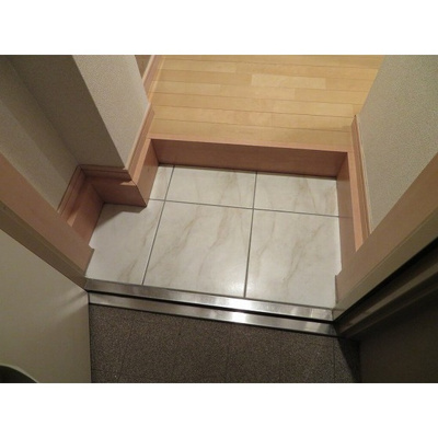 【玄関】 | フローレンス立川 | 玄関