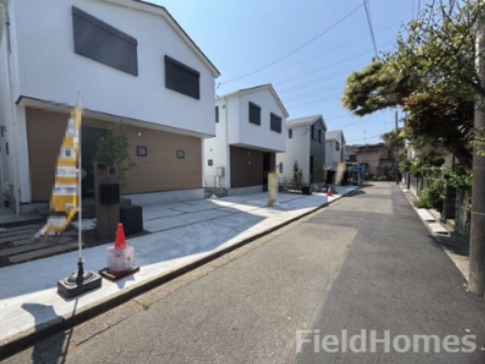 大和市下鶴間新築戸建て　4期№4の前面道路含む現地写真|前面道路含む現地写真です。