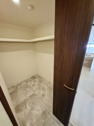 GROOVE上甲子園レジデンスの収納|玄関クローゼット