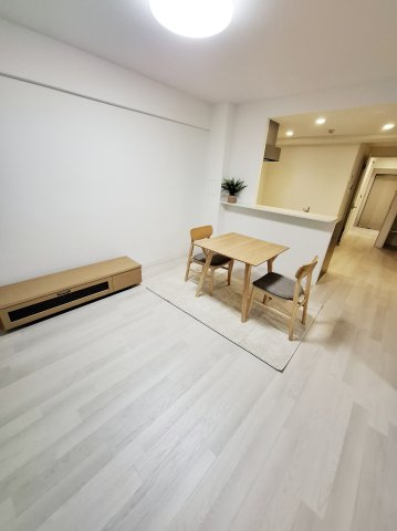 GROOVE上甲子園レジデンスの居間・リビング|家具イメージ