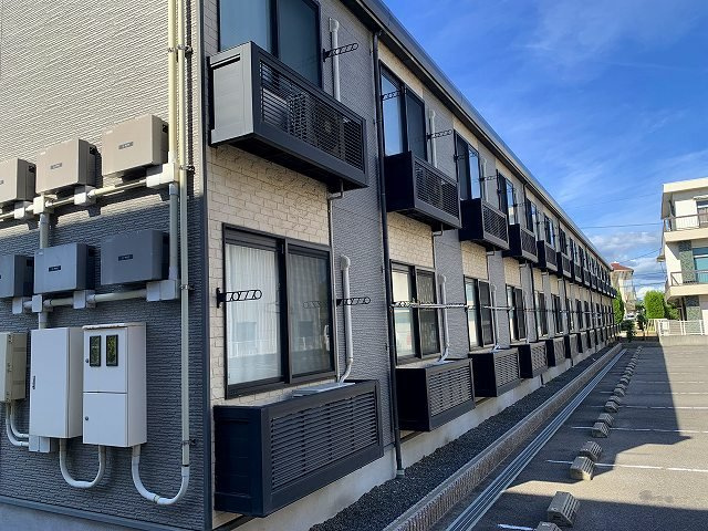 レオパレス浅江の外観