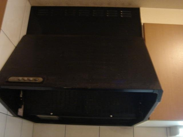 グローリアス・キャッスルⅠのキッチン|換気扇