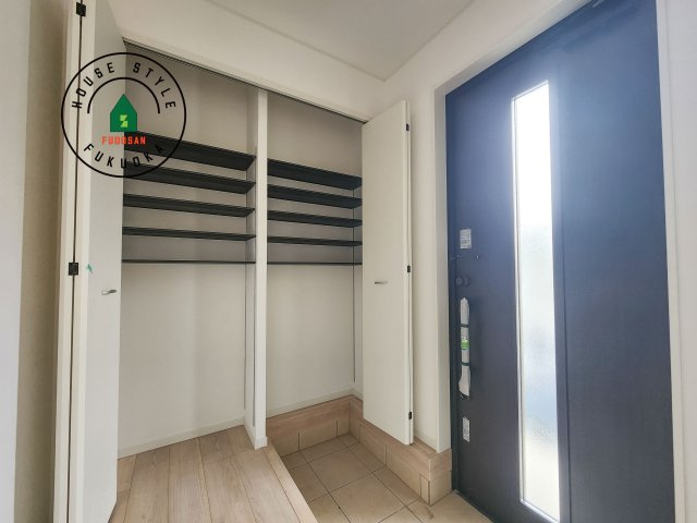 福津市西福間3丁目第6-2棟(2号棟)の防犯設備|二重ロックでしっかり防犯対策ができます。