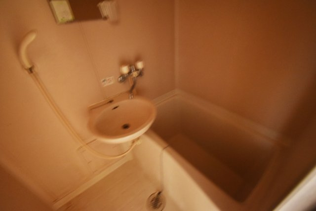 平和ビルの洗面所