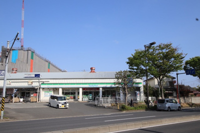ファミリーマート 藤沢羽鳥店まで500ｍ
