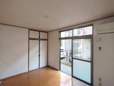 ★窓が大きいので換気がしやすい★