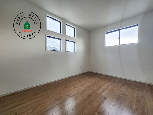 古賀市天神6丁目第1-2棟（1号棟）の洋室|落ち着いた色調の洋室です。