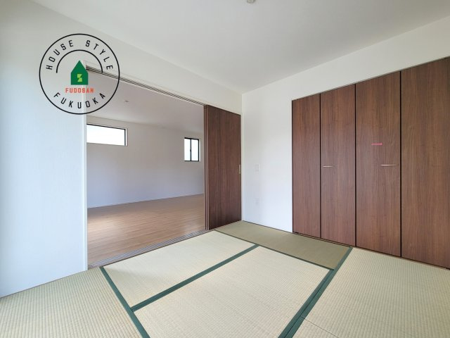 糟屋郡宇美町桜原1丁目第10-１棟(１号棟)の内観：施工例|柔らかい畳が心地よい和室