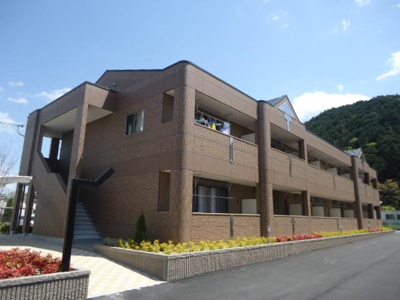 【外観】 | ソレアード田園 | 外観写真（昼）