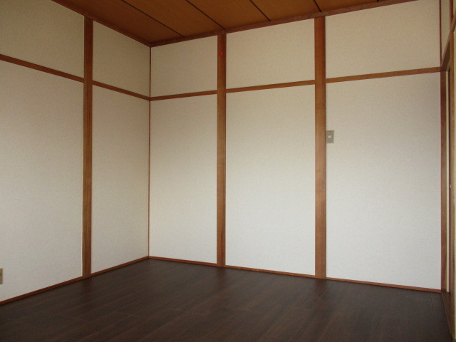 生駒郡斑鳩町神南５丁目の一戸建ての寝室