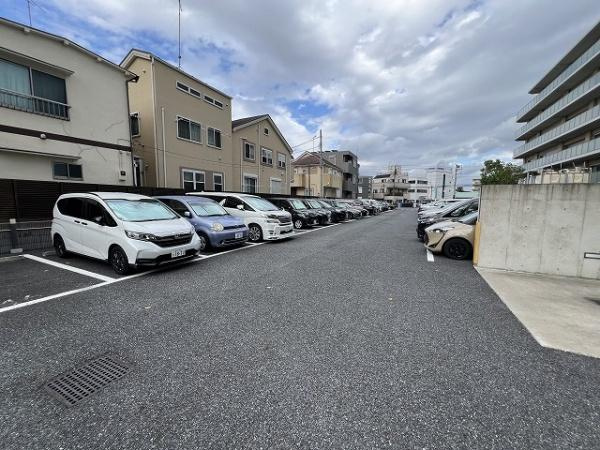 【駐車場】 | グランイーグル多摩川スカイフロント | 空き状況に関しましてはお気軽にお問合せ下さいませ。
