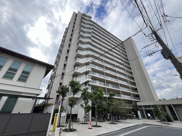 グランイーグル多摩川スカイフロントの外観|車通りも少ない閑静な住宅地です！
