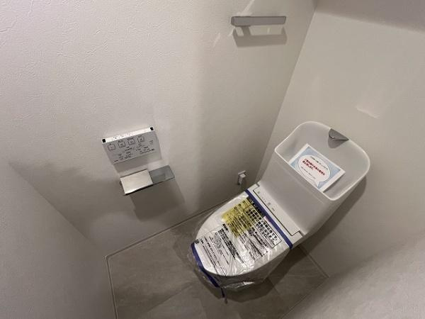 【トイレ】 | グランイーグル多摩川スカイフロント | 落ち着いた色合いのトイレ♪
