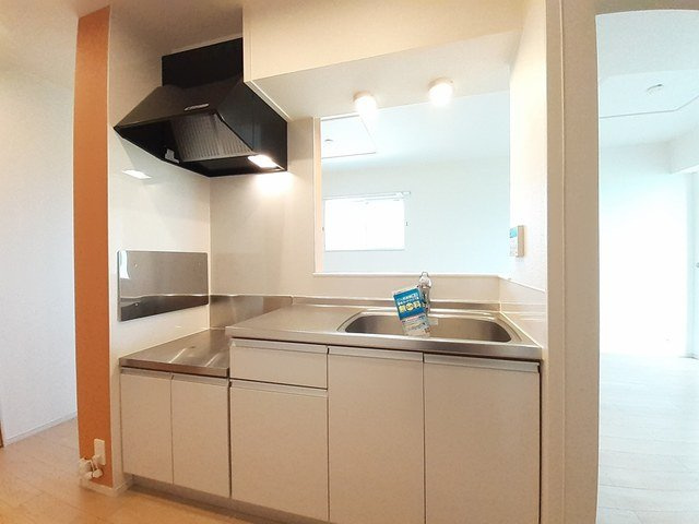 ドムス・ウィスタリアⅢのキッチン|使いやすいキッチンです