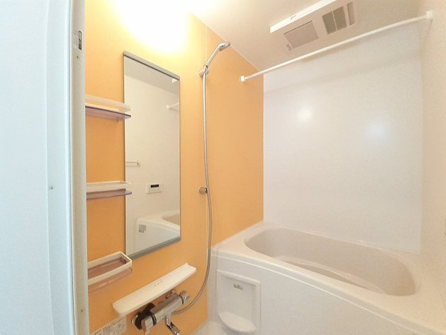 ハウス　フリーデの浴室|お風呂です