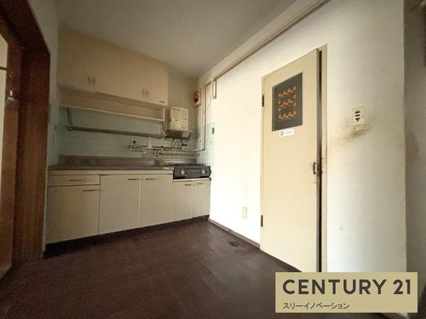 ヴィラ大正の居間・リビング