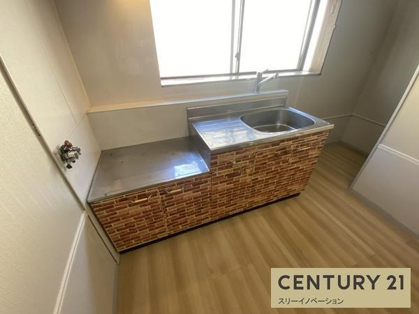 南恩加島1丁目中古戸建のキッチン