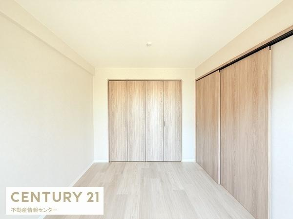 【洋室】 | ニュー北加賀屋マンション | バルコニーから見た洋室