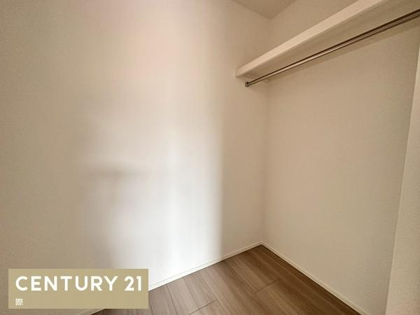 タマタウン岩出駅前2　新築戸建　1号棟の収納