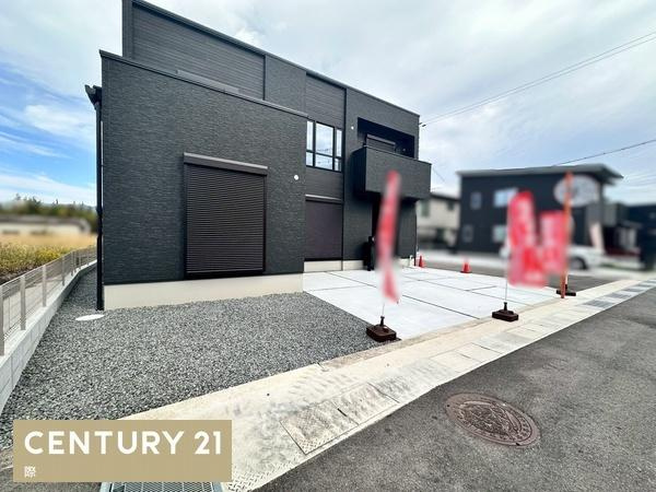 タマタウン岩出駅前2　新築戸建　1号棟の駐車場