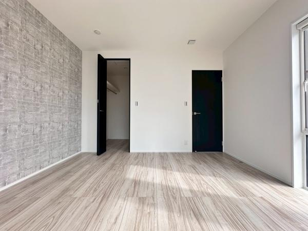 タマタウン岩出駅前2　新築戸建　4号棟の洋室