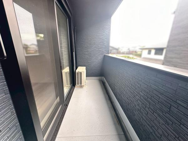 タマタウン府中2　新築戸建　1号棟のバルコニー