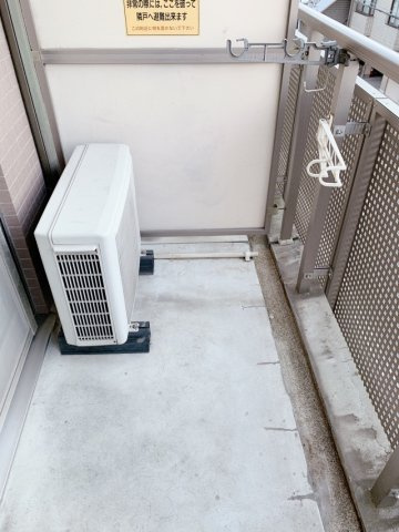 オルト春日井のバルコニー|外からの目が気にならないバルコニーで洗濯物が干せます