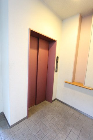 オルト春日井のエントランス|エントランスです