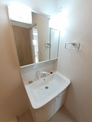 【洗面所】 | クレールかめうら