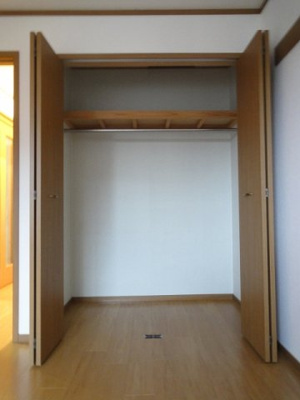 【収納】 | サン・フローラルＡ